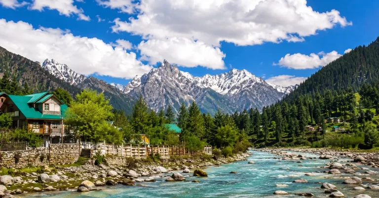 Chitkul Trip: Complete Travel Guide, Itinerary, Budget, Hotels and Things to Do